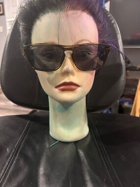 Qwave Lawrence Stylish Tortoiseshell Rectangle Sunglasses - Brown Lenses